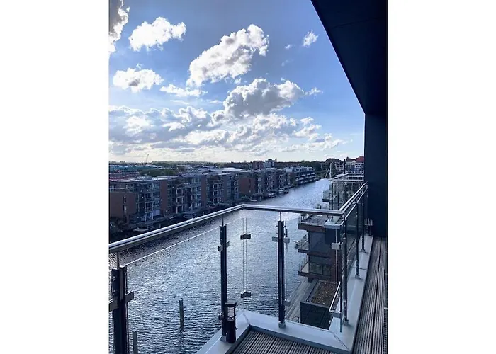 In With Swimming Pool Casa vacanze